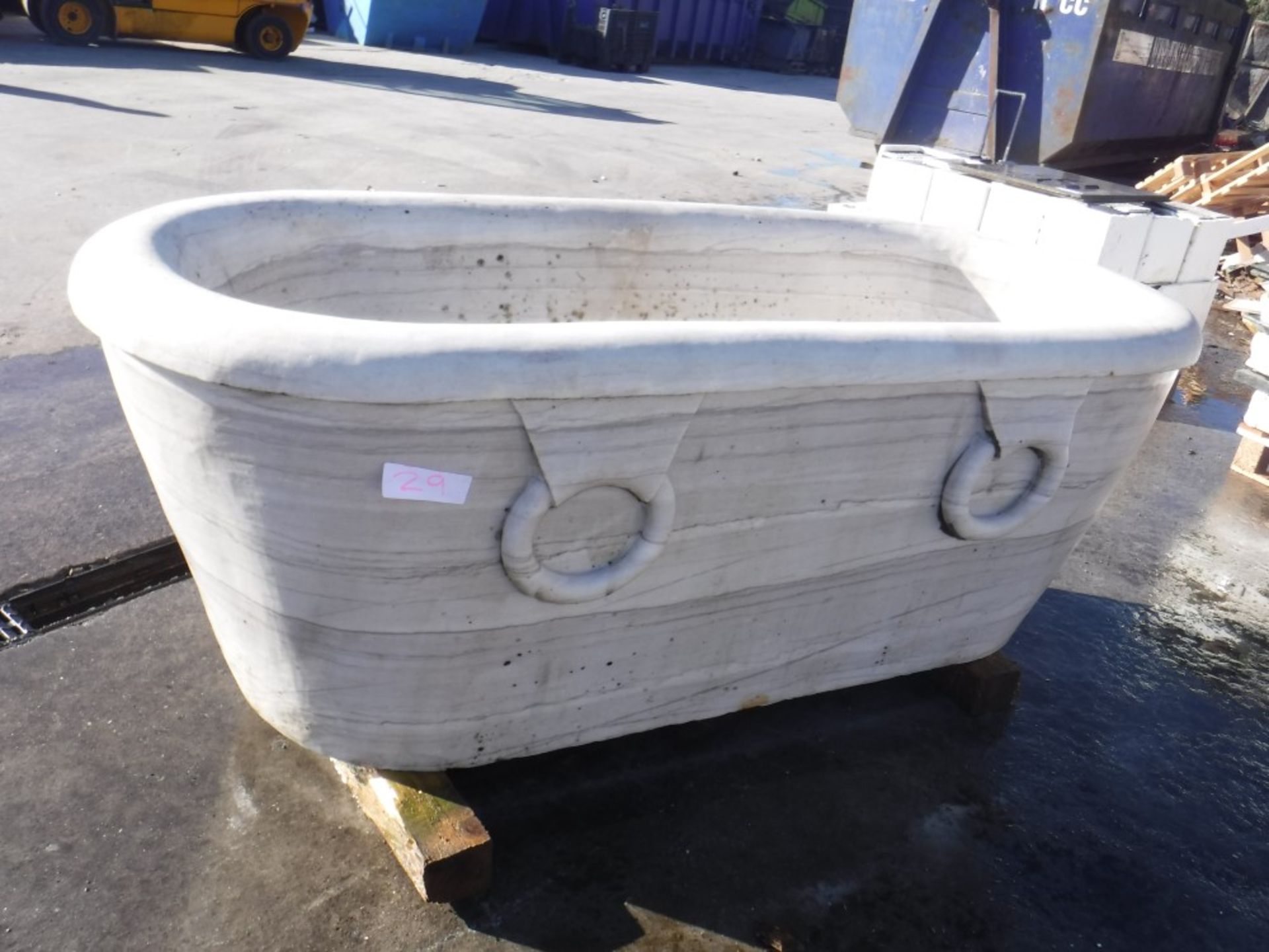 LARGE MARBLE BATH INDOOR OUTDOOR USE WATER FEATURE [+ VAT]