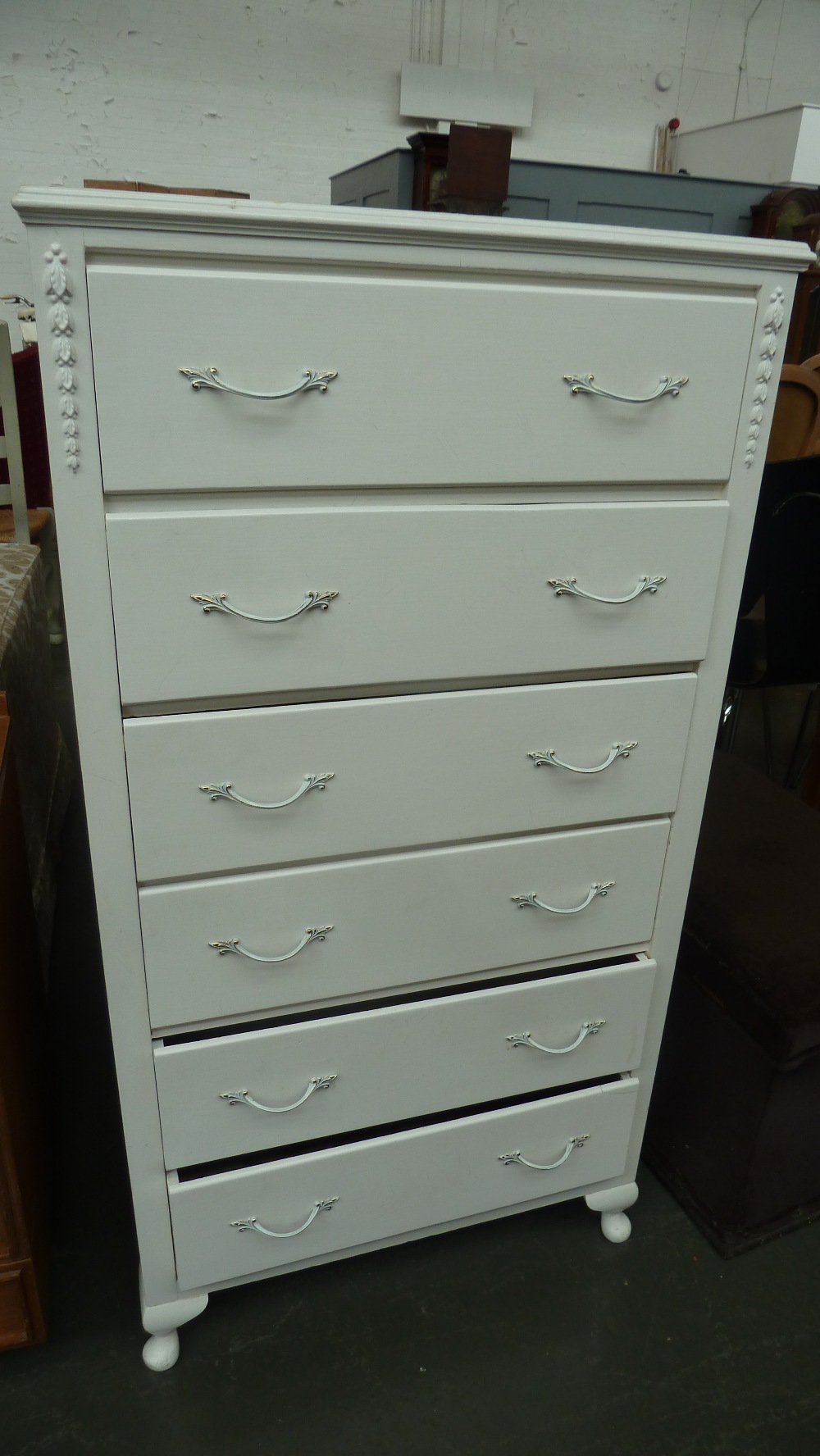 A white painted chest of drawers with six graduating drawers - Image 2 of 2