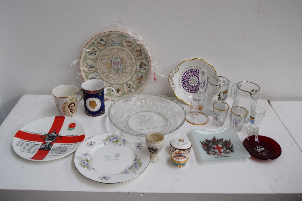 A quantity of commemorative glassware and ceramics including Coalport, Spode, Dema Glass,