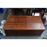 A rectangular wooden chest 105 x 51 x 40cm