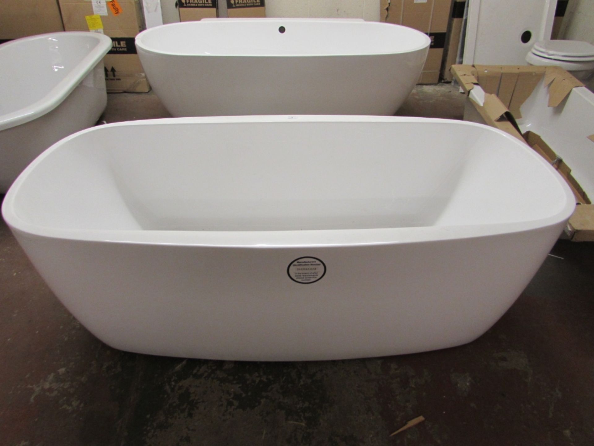 1700 x 800 contemporary double ended free standing bath wioth chrome click-clack waste