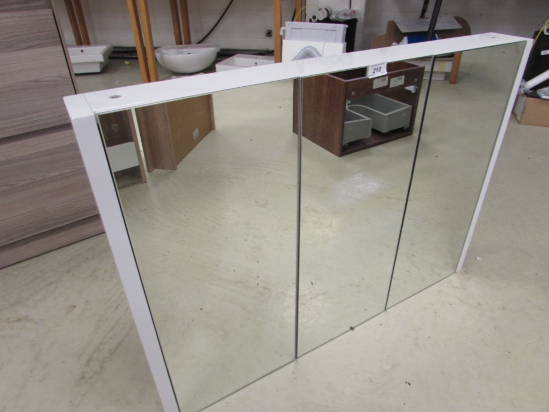 900mm slimline designer gloss white triple mirror cabinet