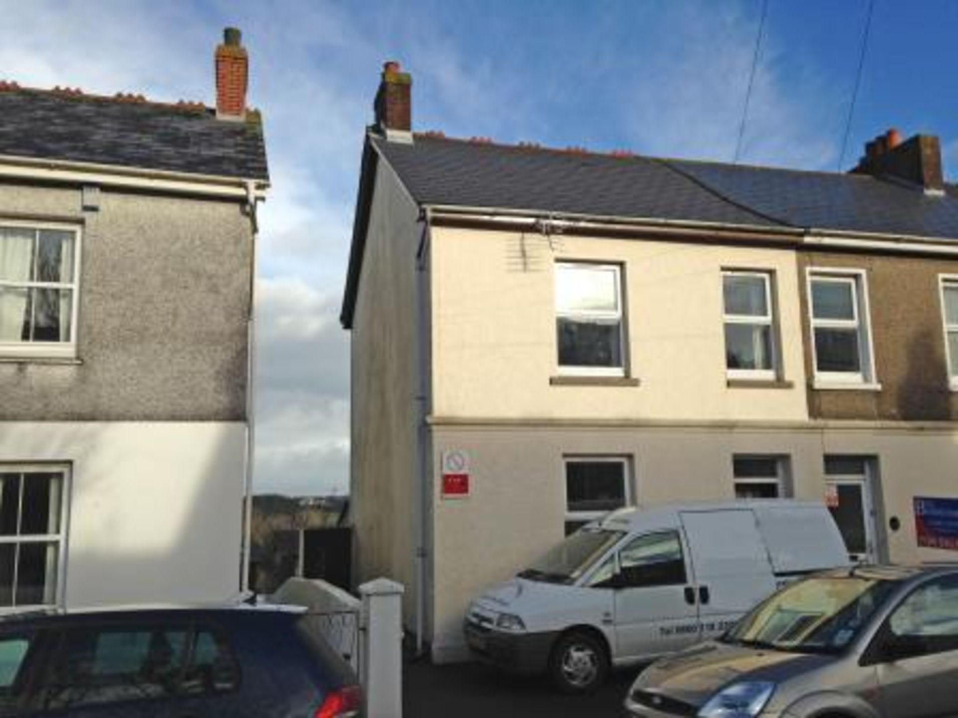 CORNWALL - FREEHOLD THREE BEDROOM PROPERTY FOR INVESTMENT