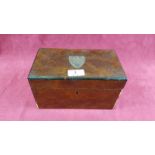 A 19th Century walnut two compartment tea caddy