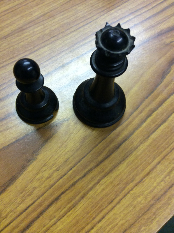 A Staunton patterned chess set (weighted) together with a chess board, a cribbage board, - Image 5 of 7