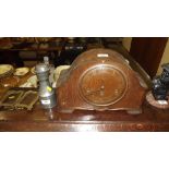 A 20th Century Smiths oak cased mantel clock