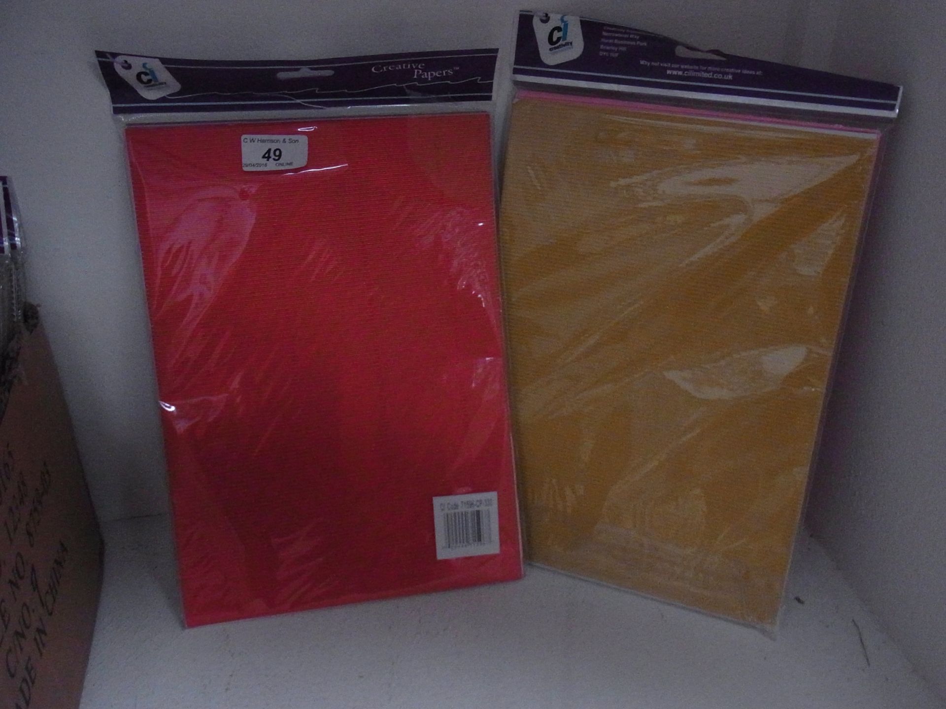 20 x packs of 10 CI Creativity coloured paper.