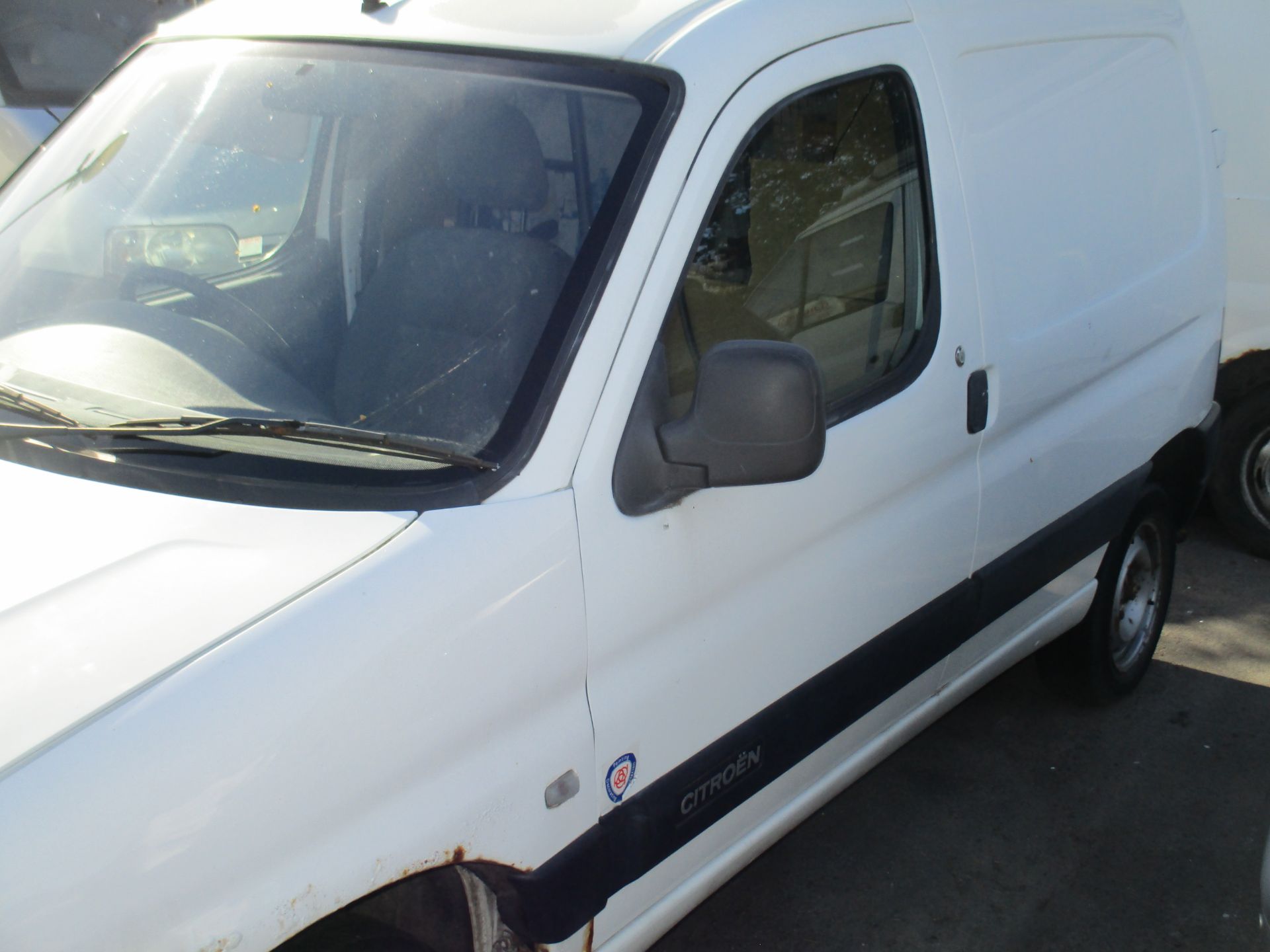 CITROEN BERLINGO 1.9D 600 PANEL VAN - diesel - white Reg No LD51 XTZ Rec Mil 136,204+as at 27.8. - Image 3 of 3