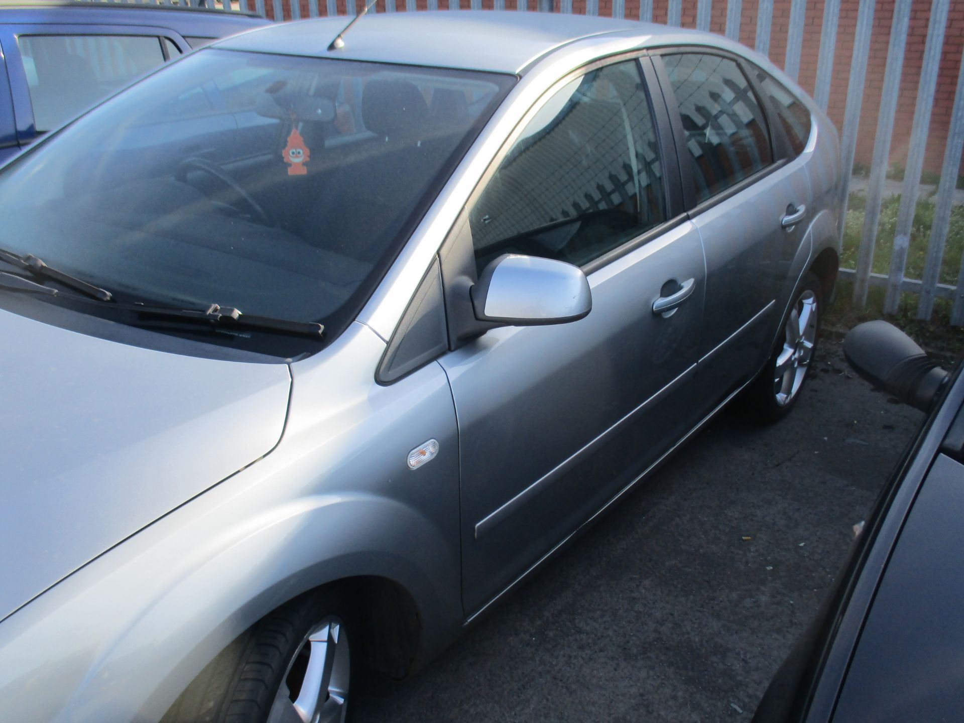 FORD FOCUS ZETEC CLIMATE 1. - Image 2 of 3