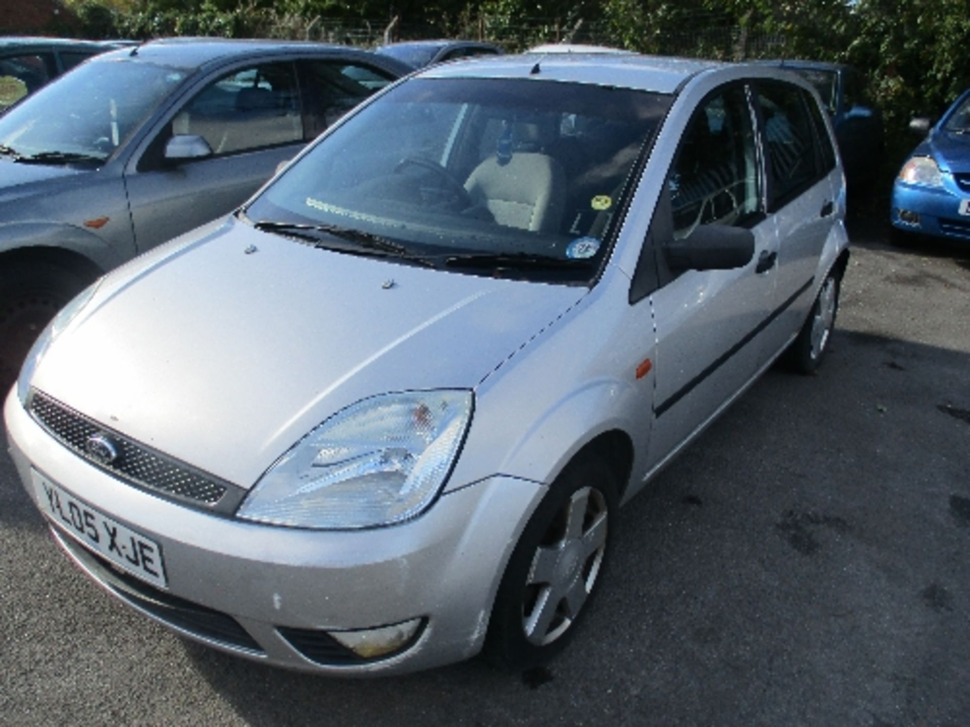 FORD FIESTA ZETEC CLIMATE 1.4L 5 DOOR HA - Image 2 of 3