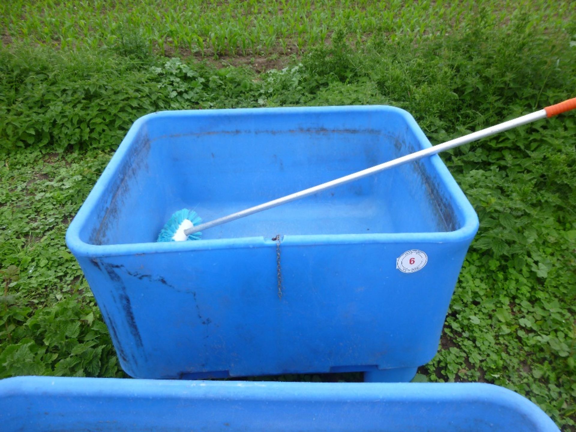 Plastic wash tub,