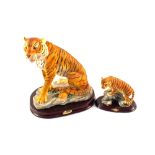 A large tiger plus other animal ornaments etc (two trays)