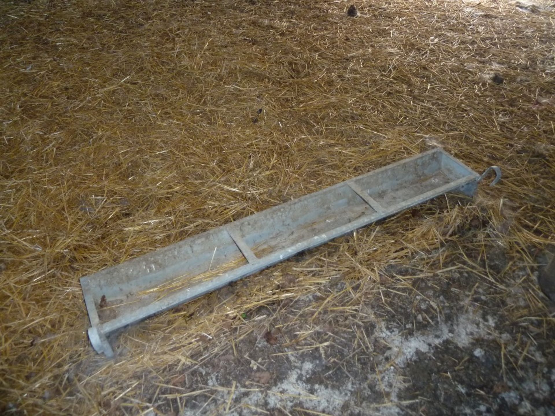 Hook on feed troughs, approx. 6. 5 at 6' one at 98" Stored near Beccles. No VAT on this item. - Image 2 of 3