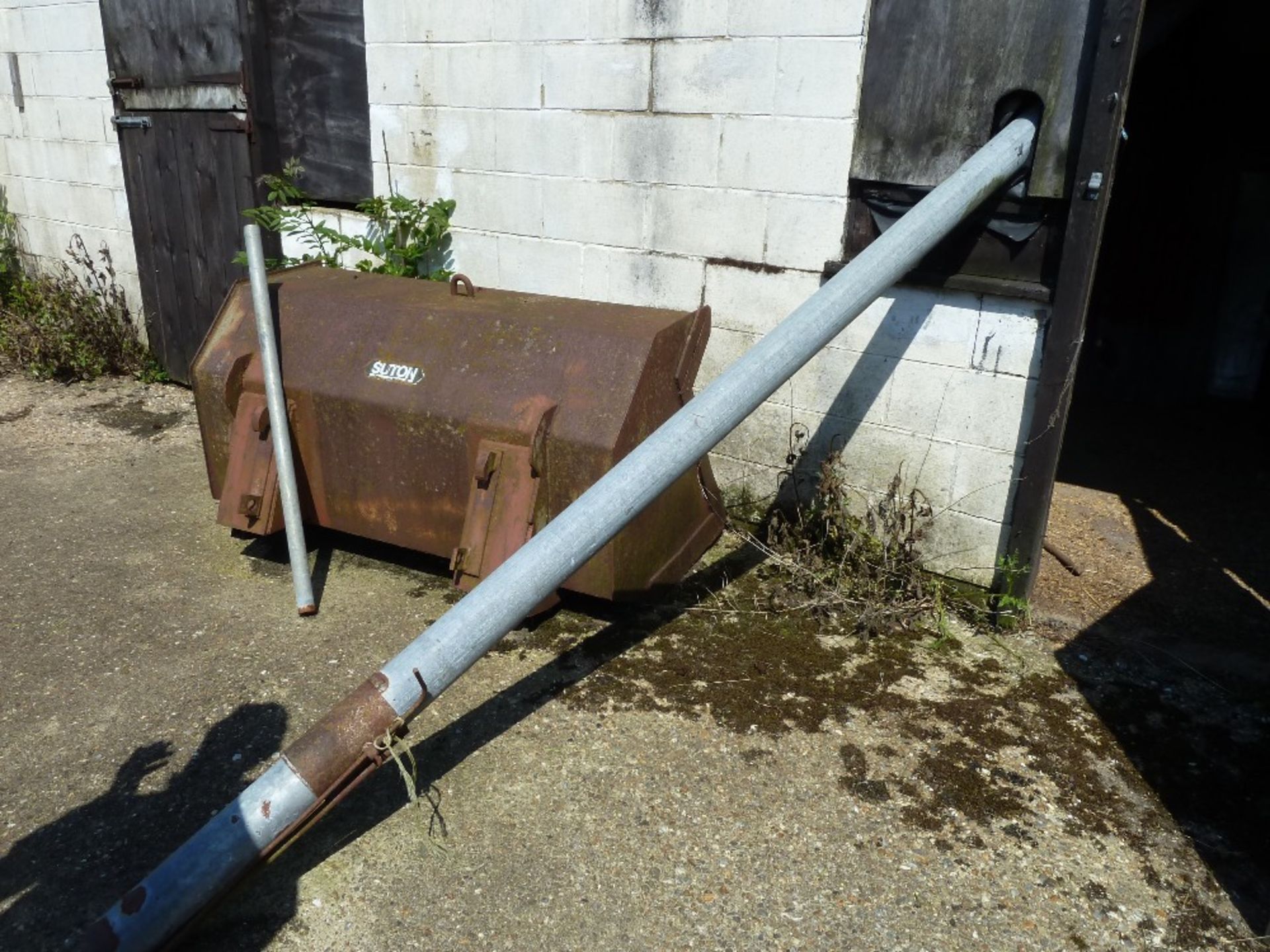 Bentall Mixer with Bentall Roller Mill, with approx.20' Auger, single phase. Stored near Beccles. - Image 6 of 6