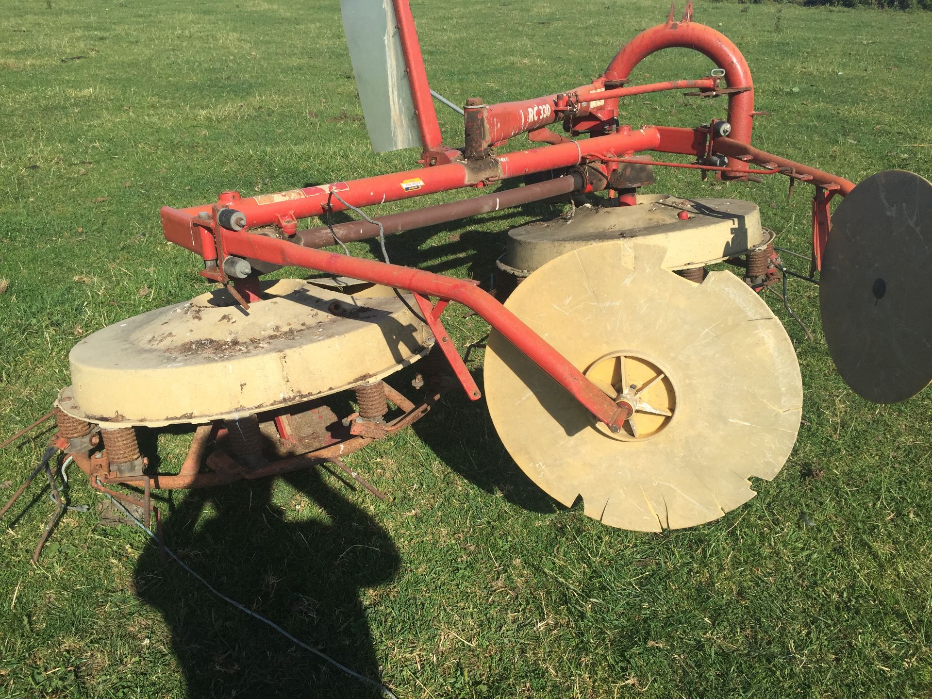 Vicon Hay turner with pto. Stored near Reading. No VAT on this item.