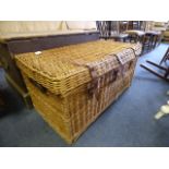 Large Picnic Basket with Contents