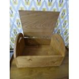 Elm Slipper Box