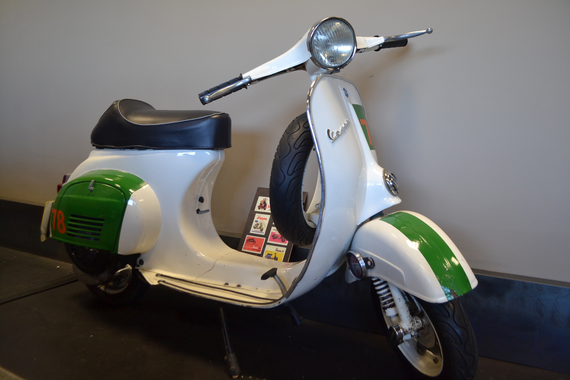 Vespa 125cc primavera - Image 9 of 9