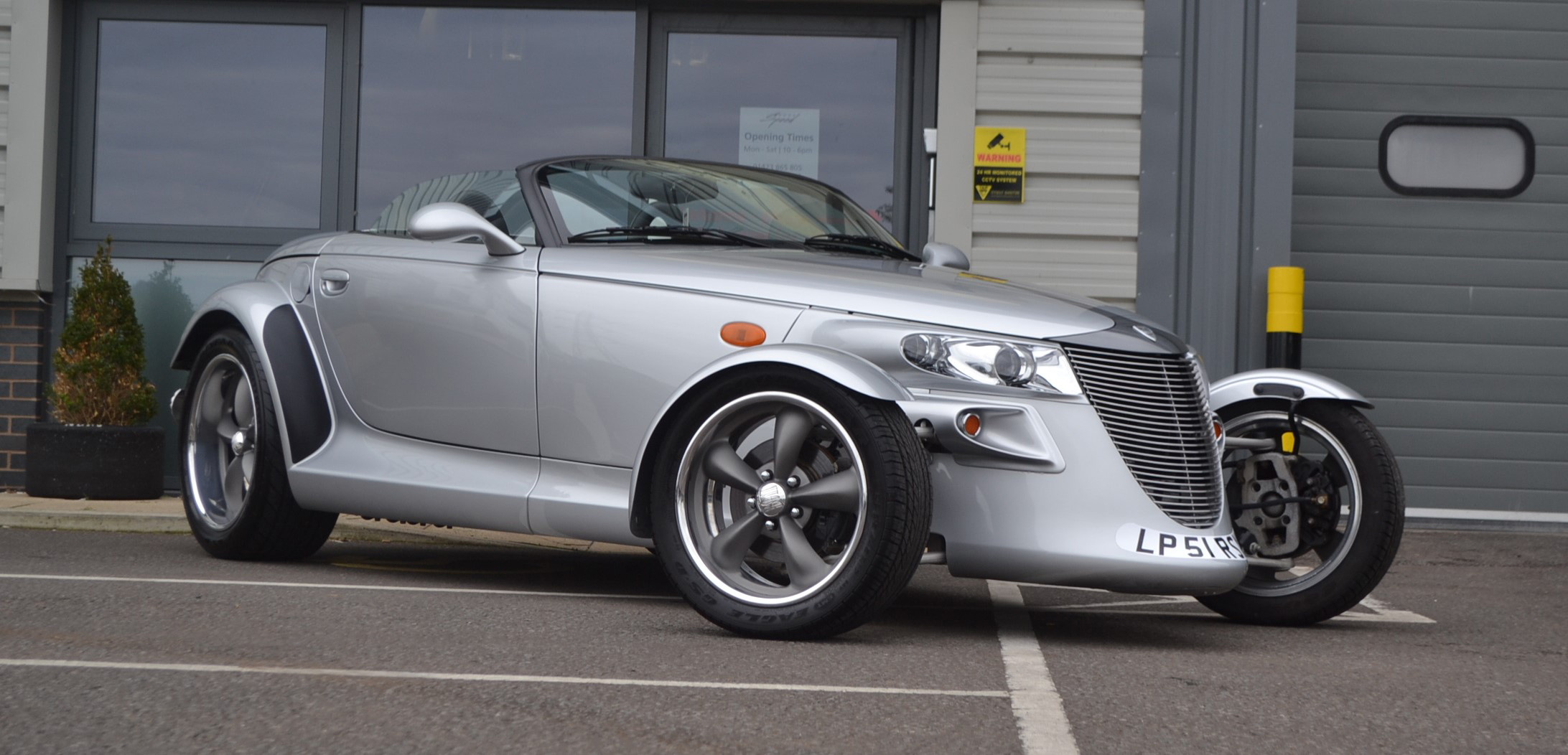 Plymouth prowler 2010