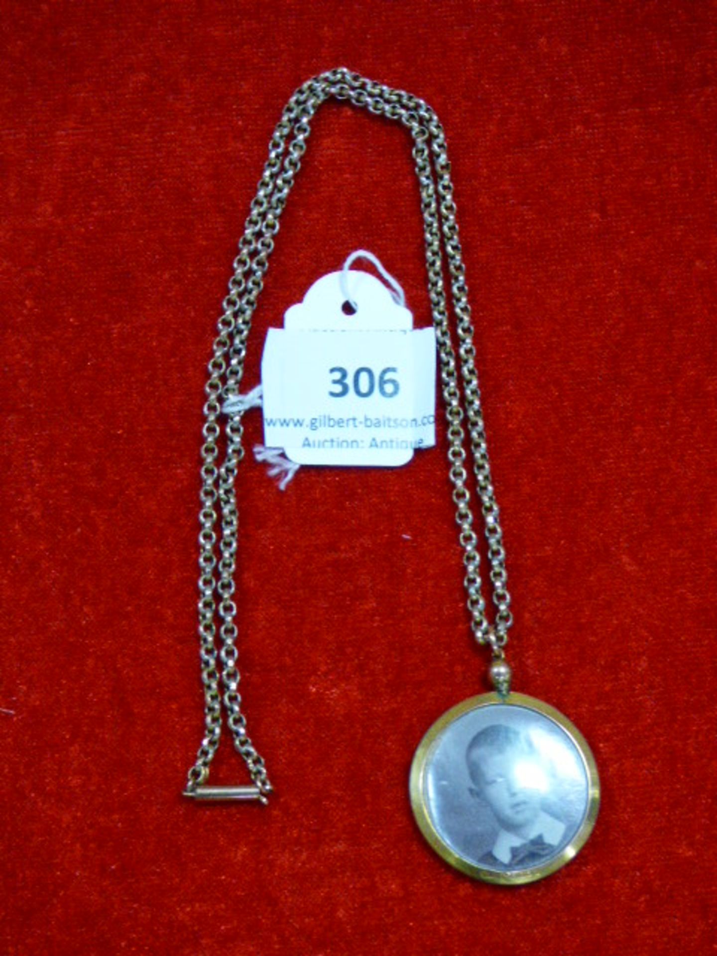 Nine Carat Neck Chain with Photograph (Weight Approx 9g)