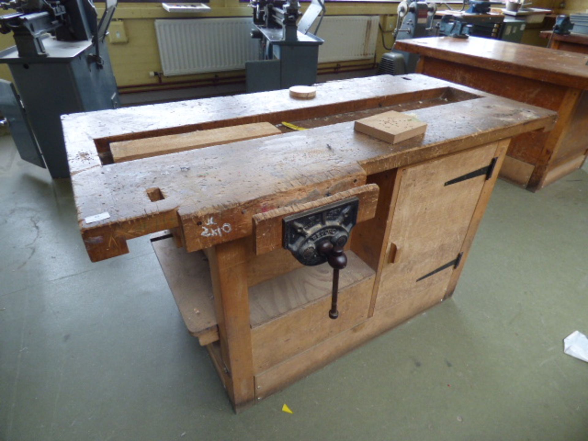 *Joiners Bench Fitted with Two Joiners Vices