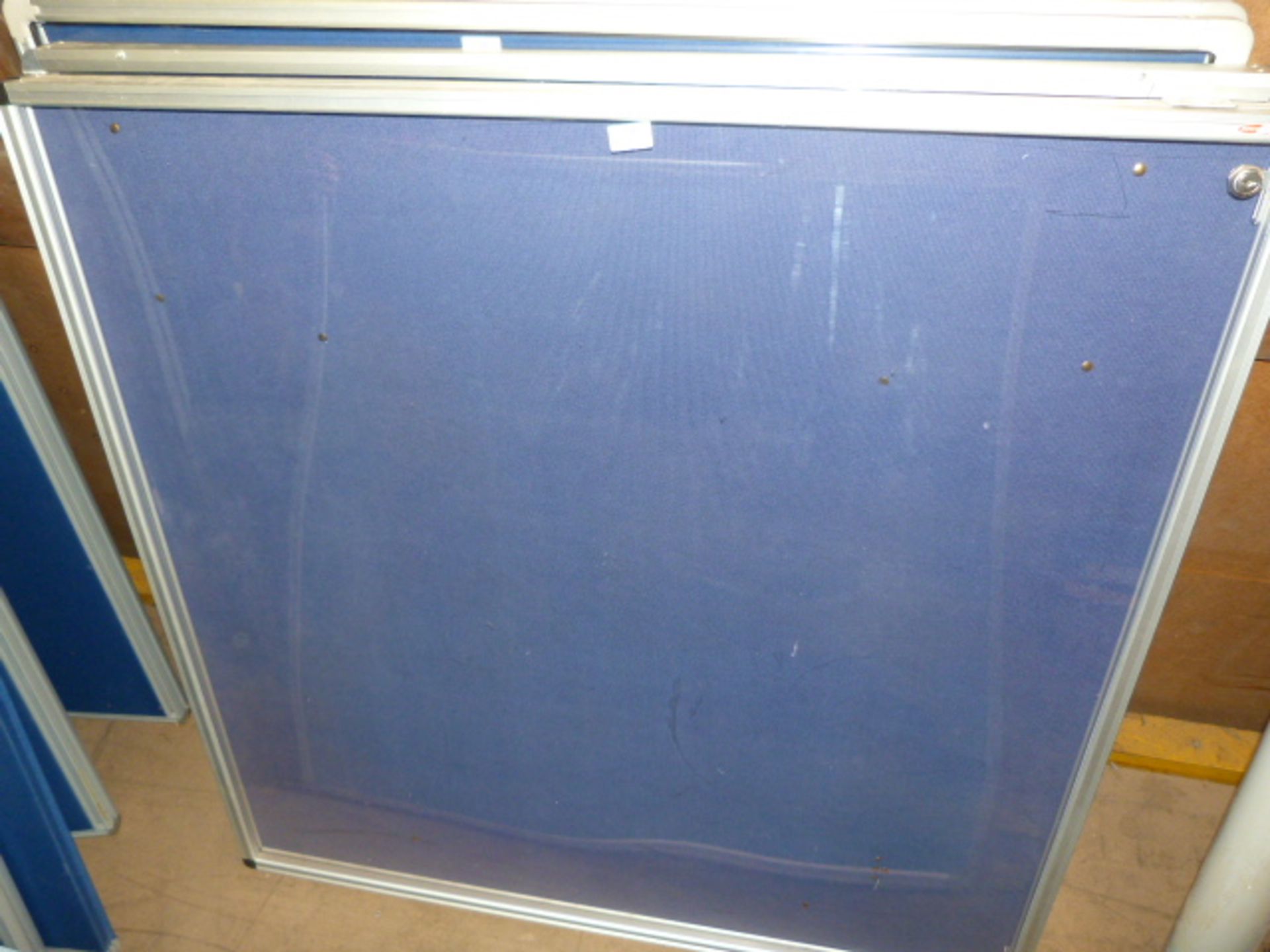 *Metroplane Aluminium and Perspex Notice Board