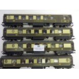 Four Hornby Pullman Coaches