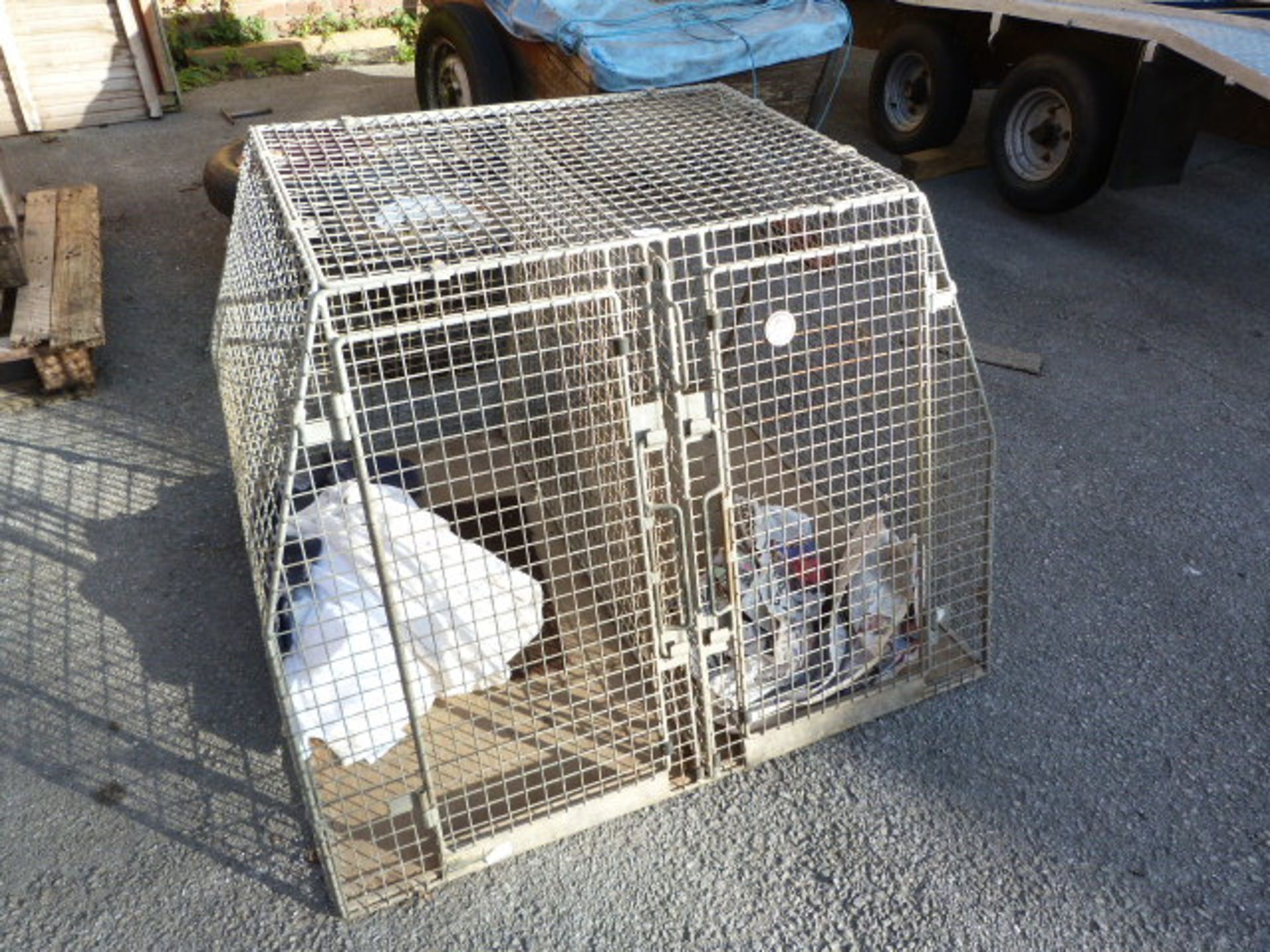 Galvanised Steel Two Compartment Vehicle Dog Cage