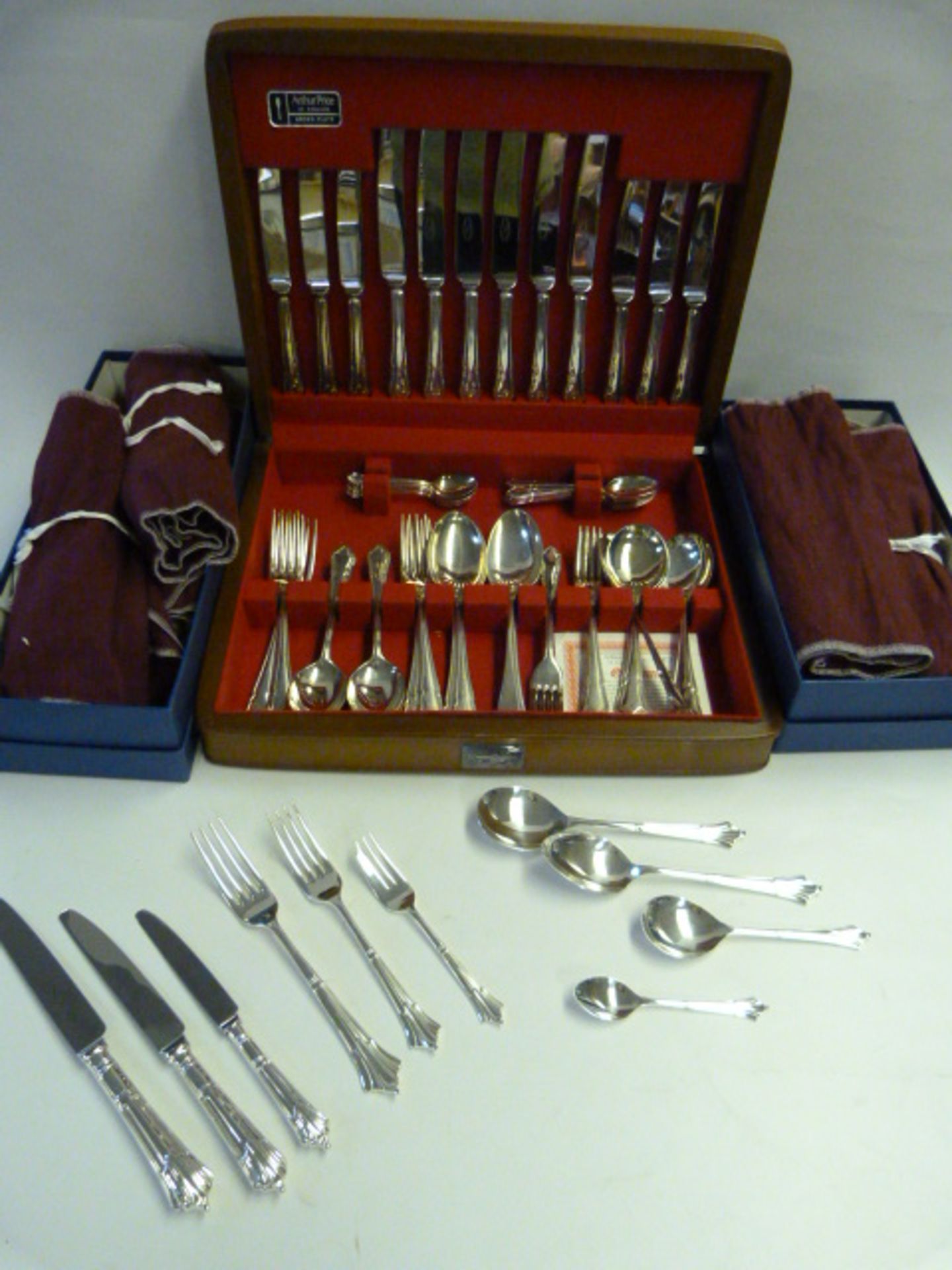 Cased Cutlery Set and Other Silver Plate Cutlery