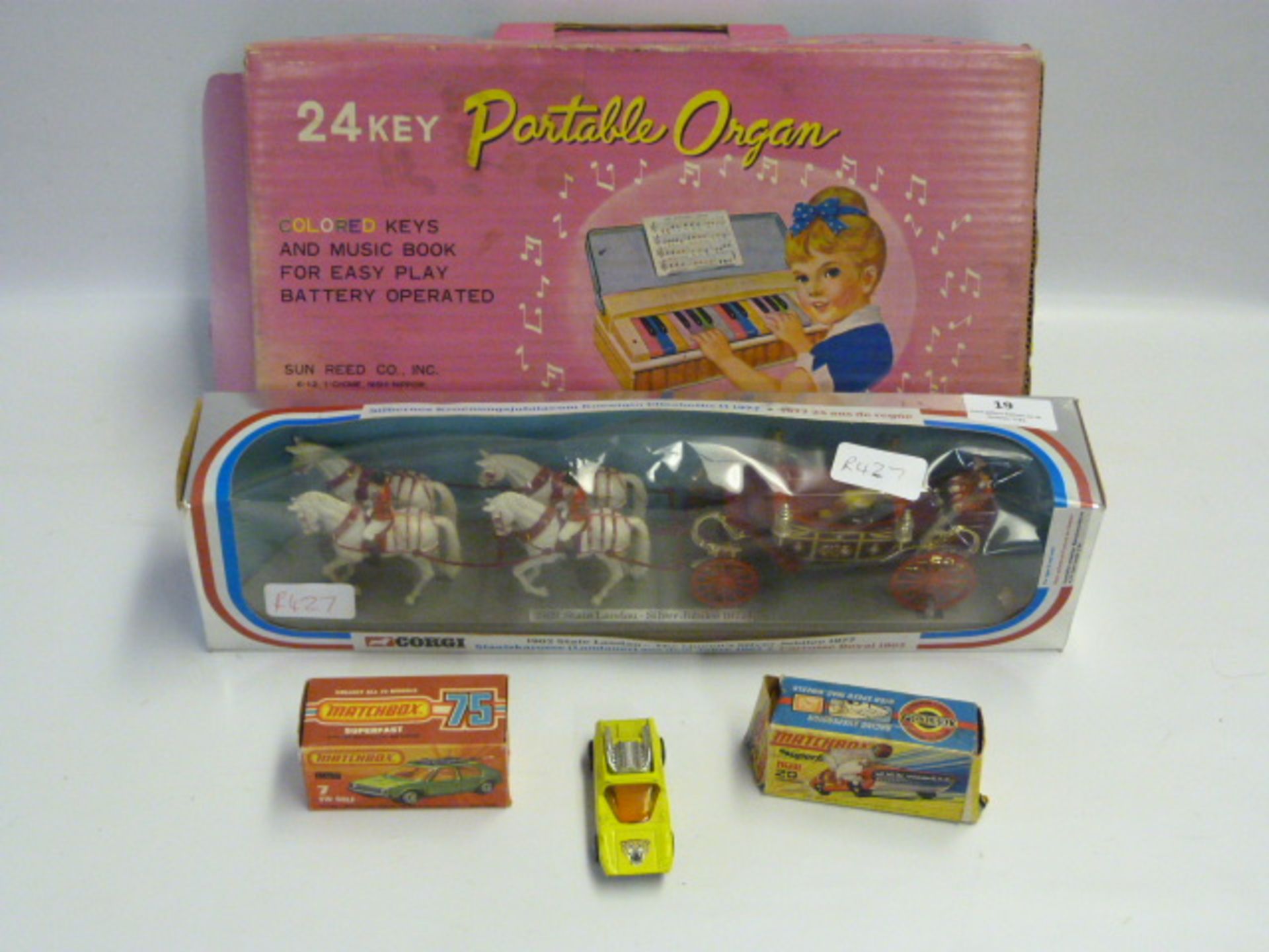 Boxed Toy Organ, Silver Jubilee Coach and Three Diecast Cars