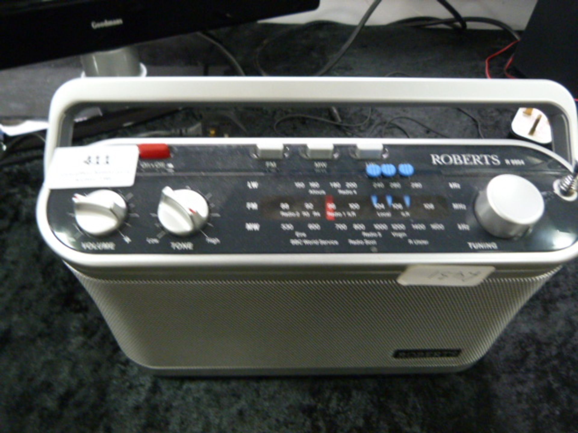 Robert R9954 Radio