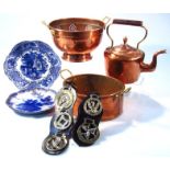 Various copper and brass, to include a kettle, 30cm high, horse brasses to include Masonic and