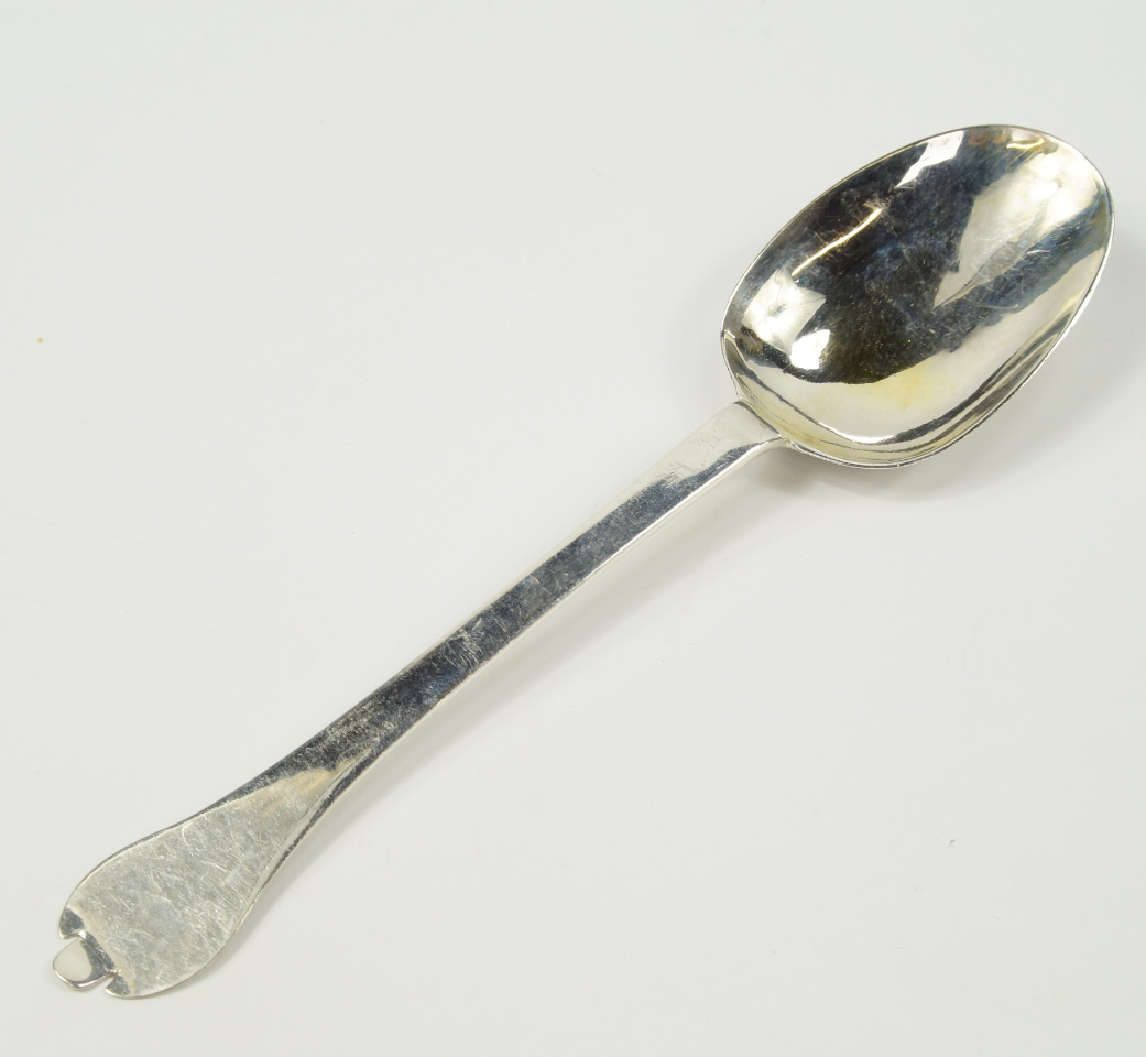 A Danish silver spoon, L Erlandsen 1928, 1.28oz.