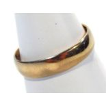 A 22ct gold wedding band, of plain outline, size L-M, 3g.