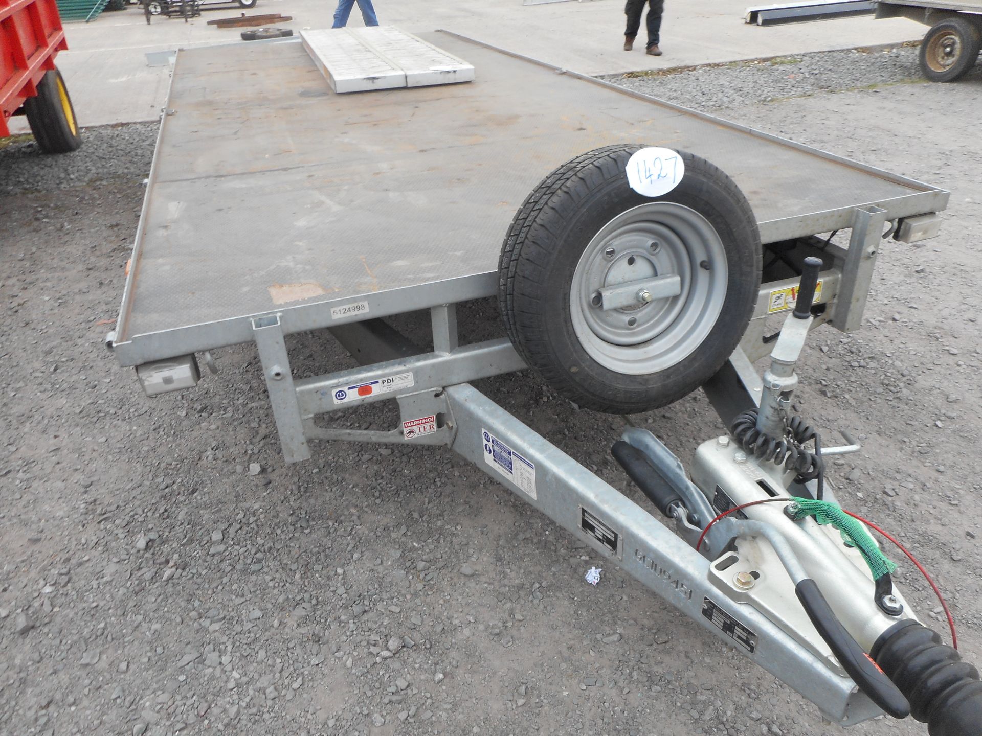 16FT FLAT BED TRAILER