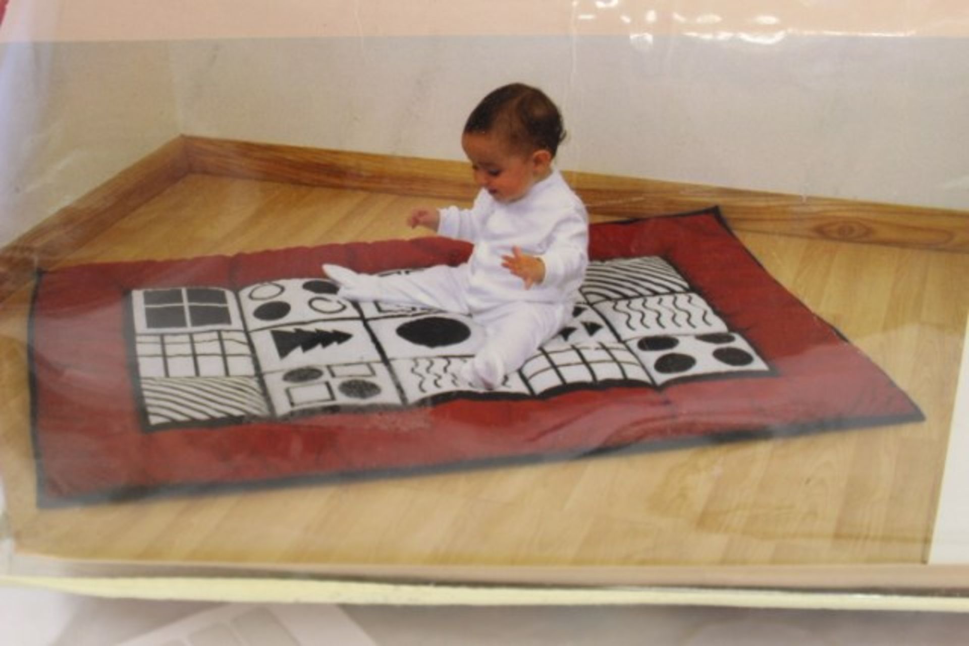 Grade U Black And White Baby Playmat