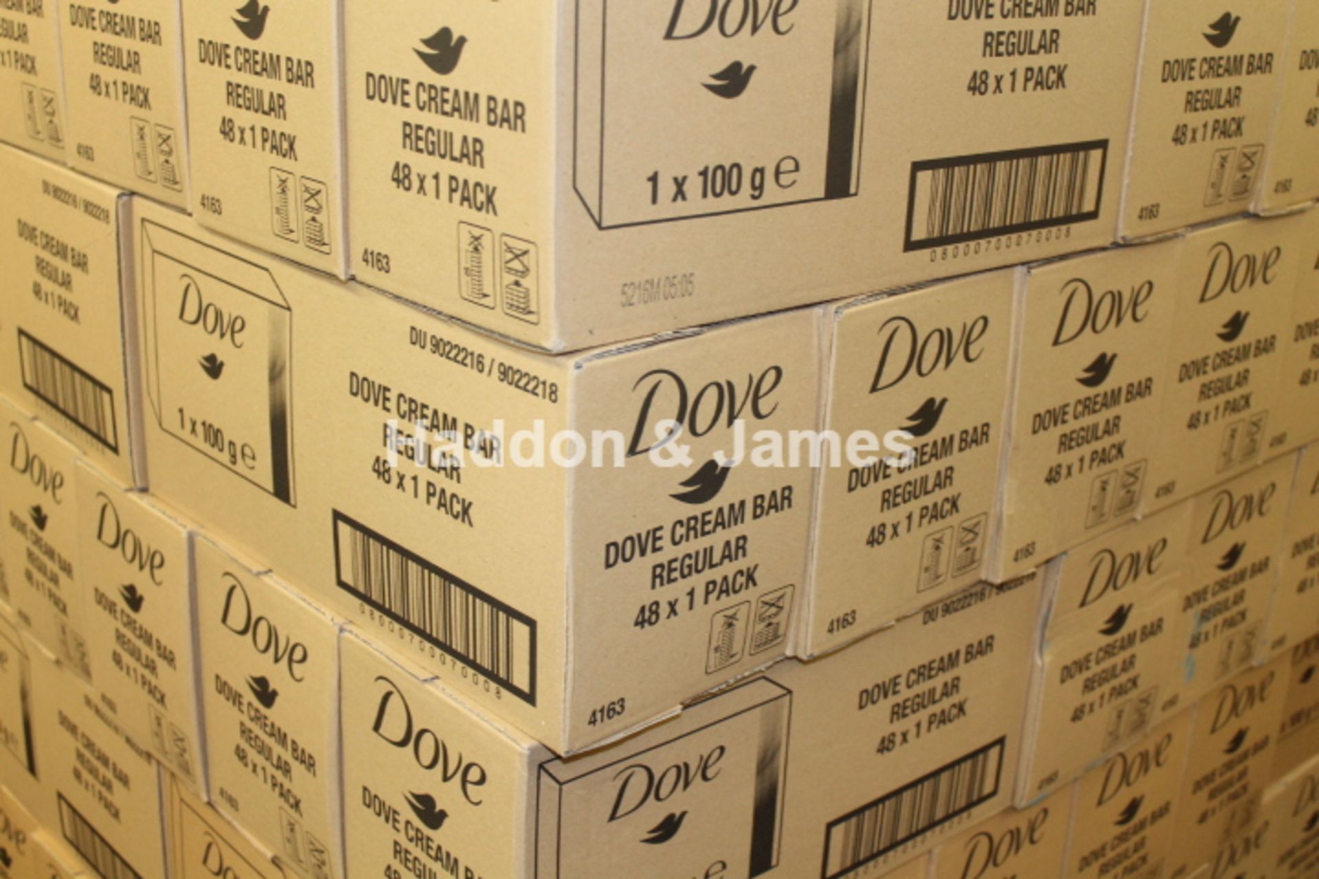 V Brand New Box Of 48 Single 100g Bars Dove Original Cream Soap RRP per Box £43.20 - Image 2 of 2
