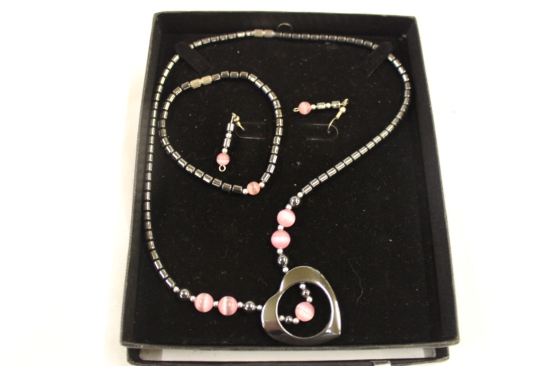 Grade U Jewellery Set