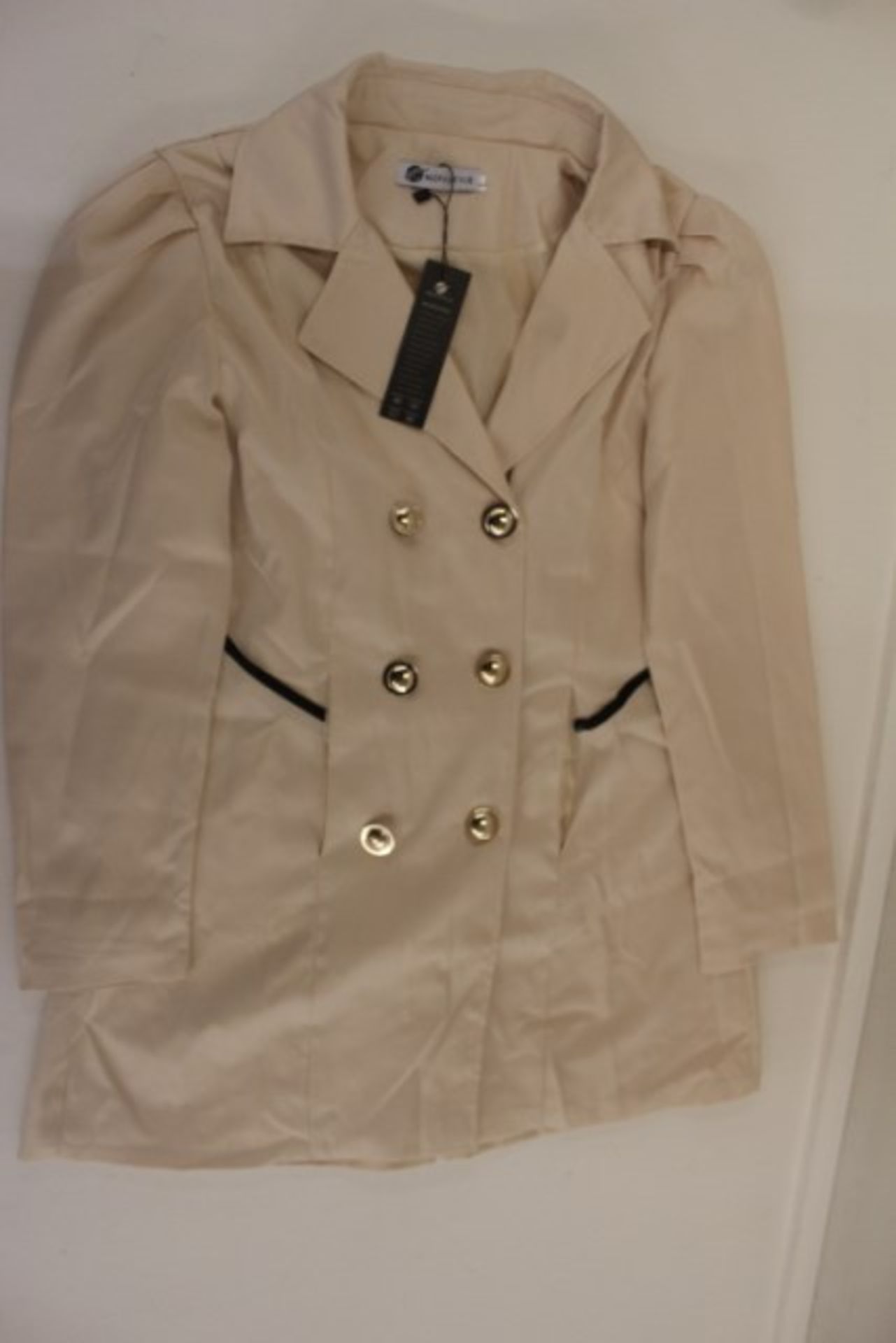 V Brand New Mofa Style JACKET  Ladies Waisted Style, Gilt Buttons Cream Size L