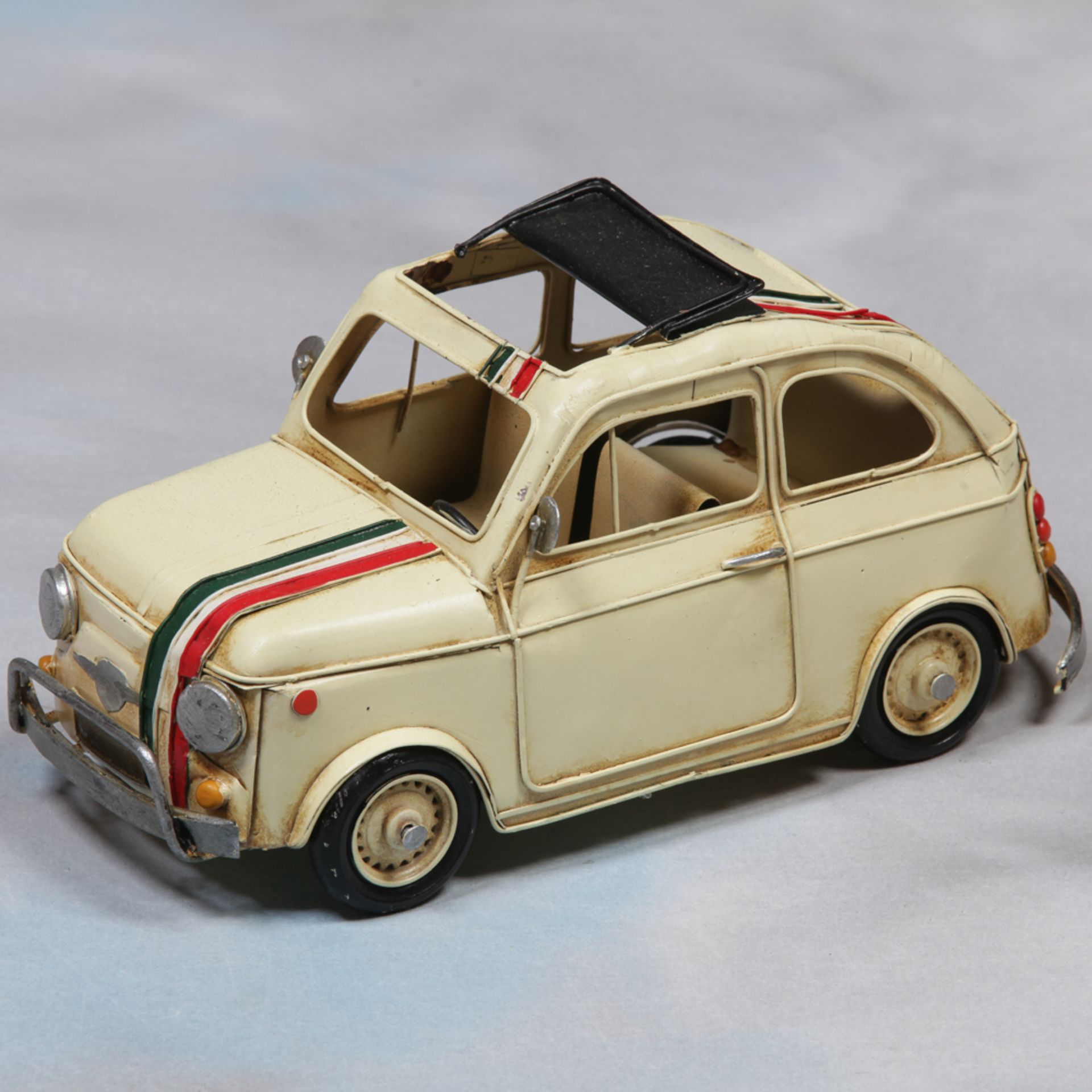 V Brand New Antiqued Metal Cream Italian Car