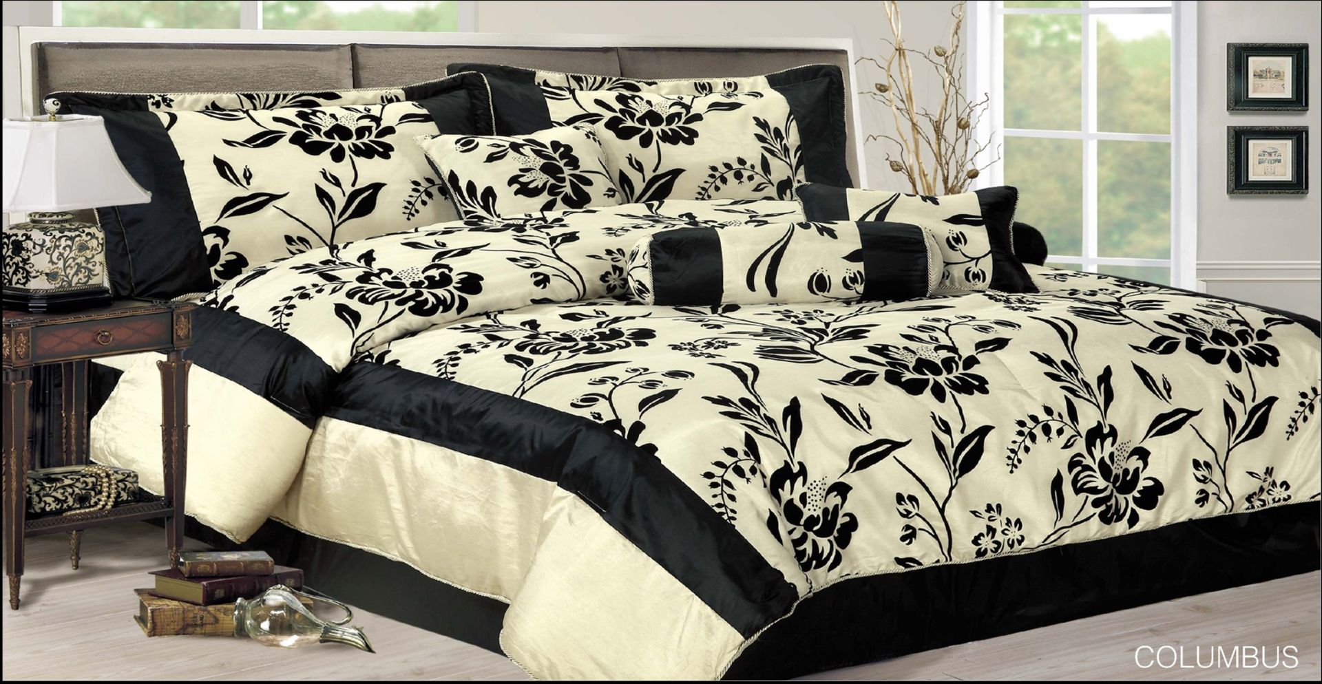 V Brand New King Size 7 Piece Comforter Set Including 1 x Bed Spread,1 x Valance Sheet 2 x Pillow