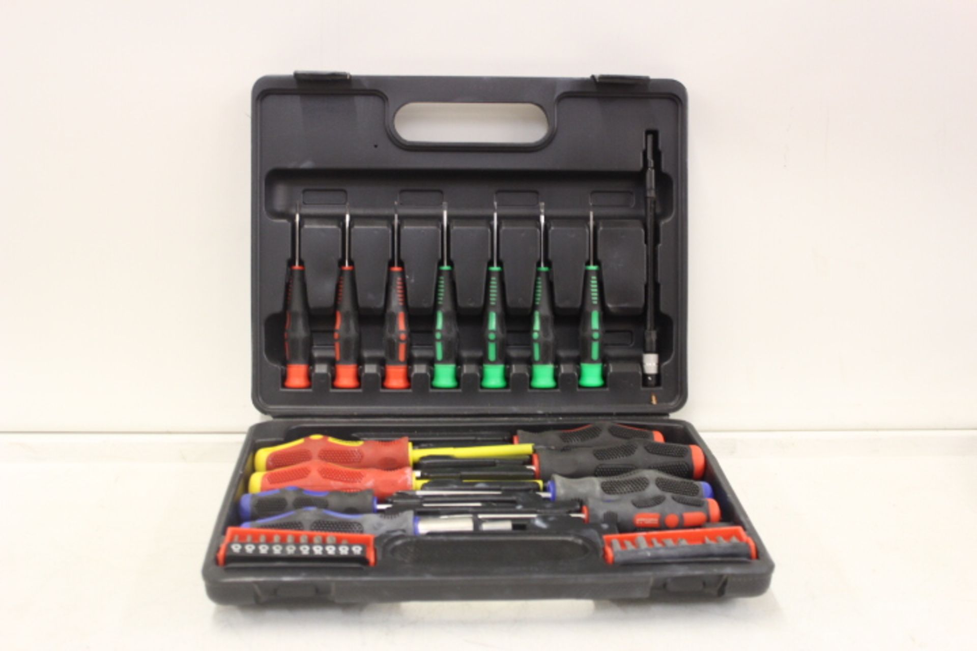 Grade U Work Zone Screwdriver Set