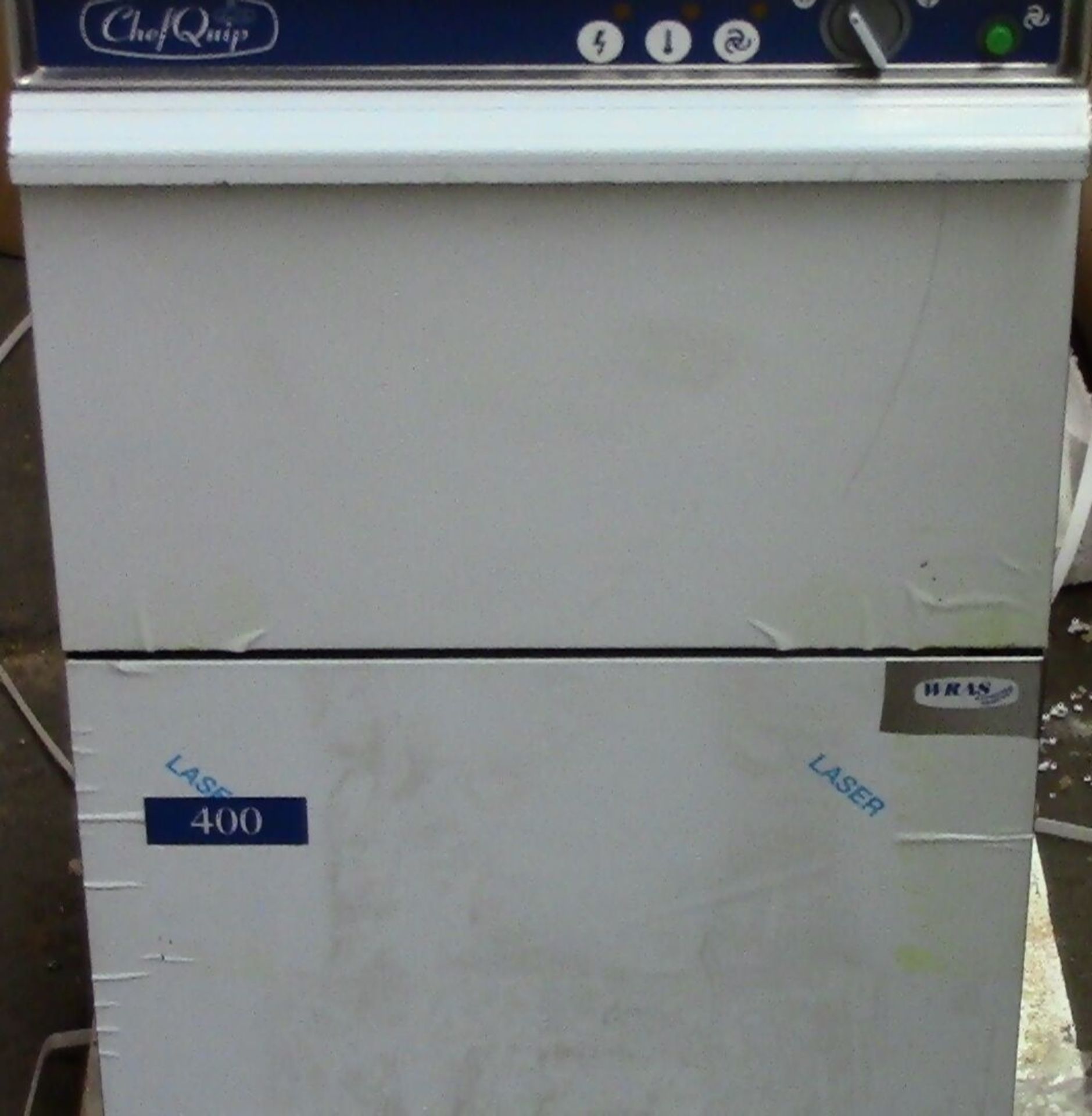V Brand New Undercounter Glasswasher 400mm basket with incorporated break tank and rinse booster