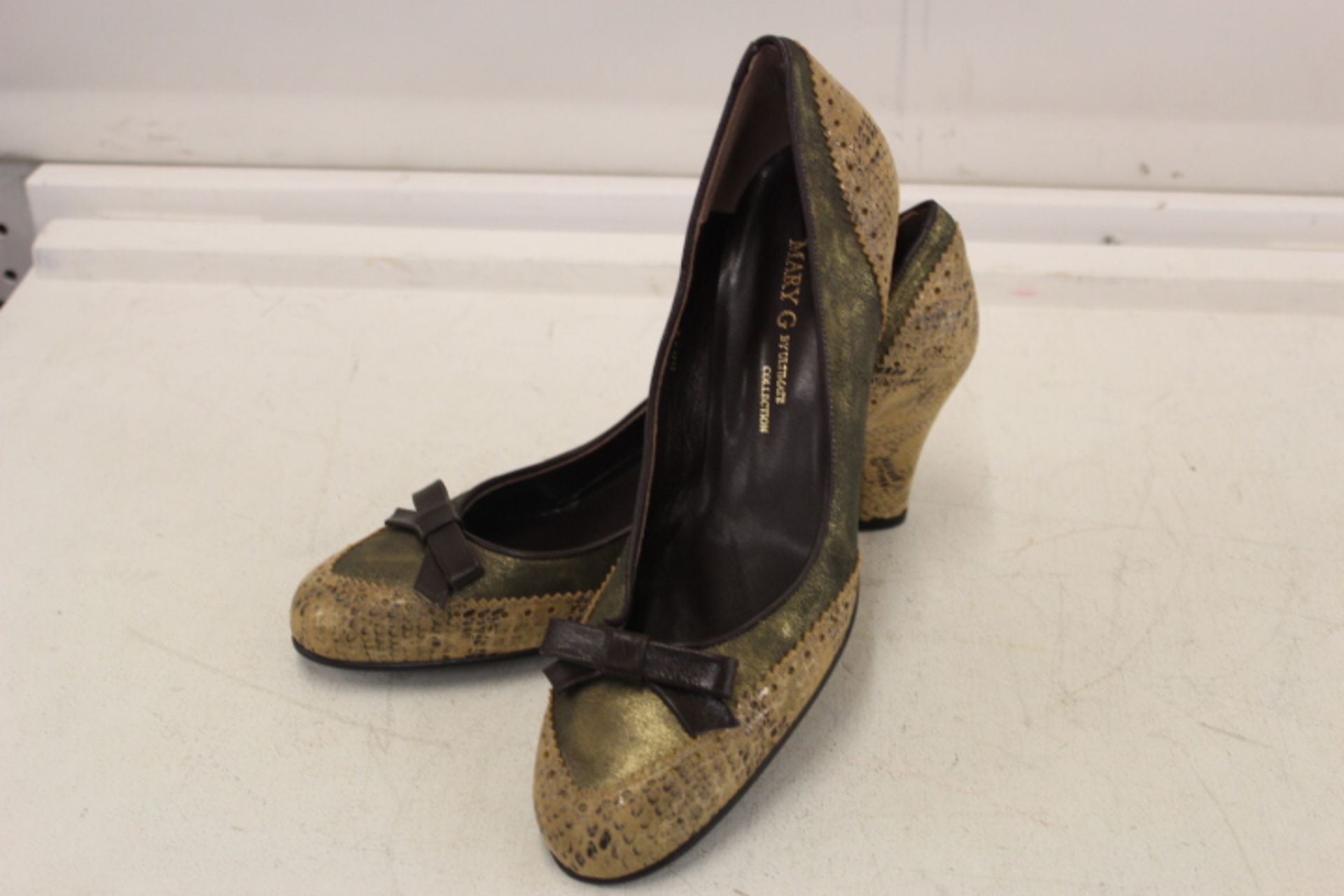 V Grade A Pair Ladies Ultimate Collection Brown Snake Skin Effect Shoes Size 5 RRP £95 (Feathers)