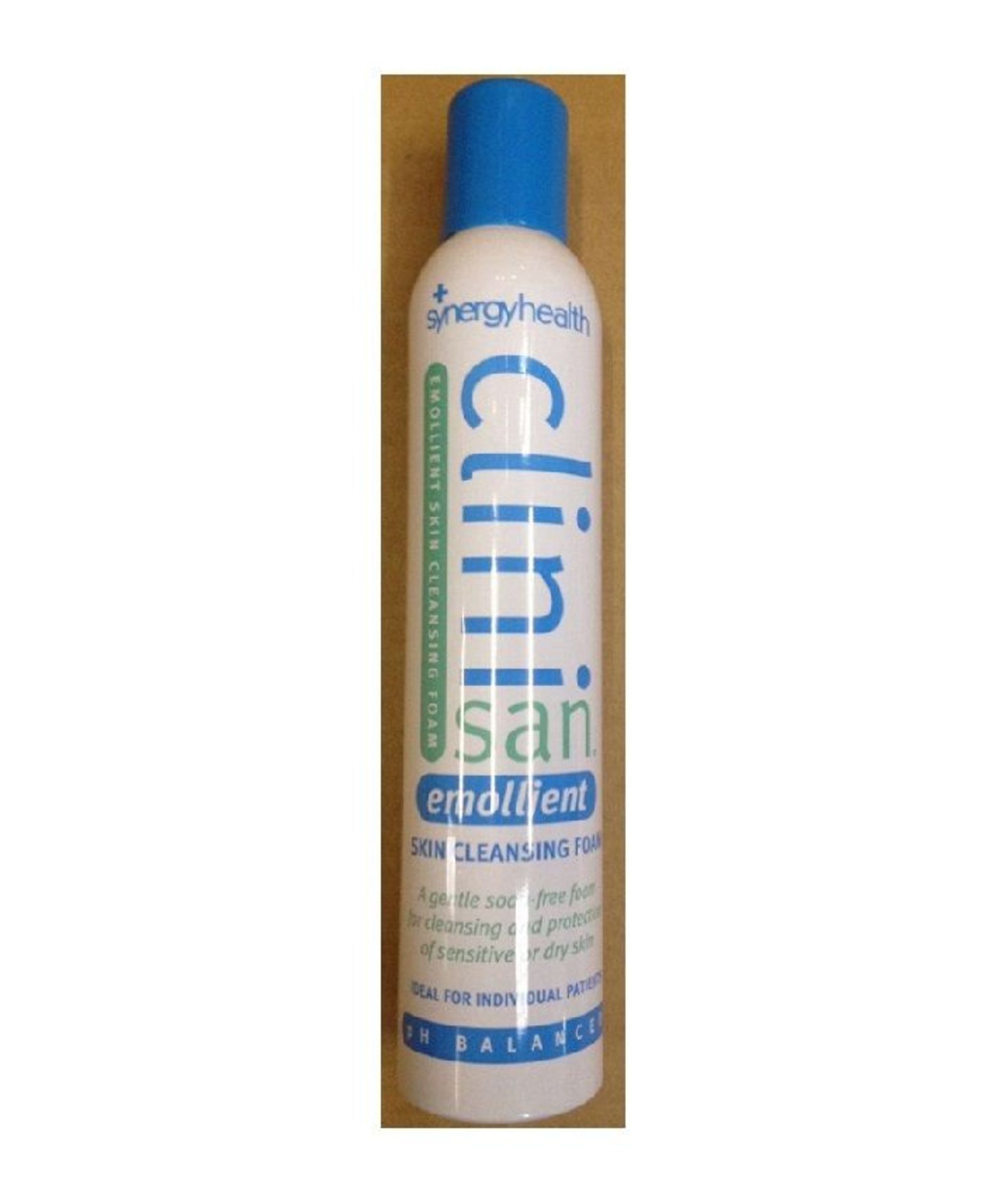 V Brand New Lot Of 3 Clinisan By Synergy Health Emollient Skin Cleansing Foam 400ml