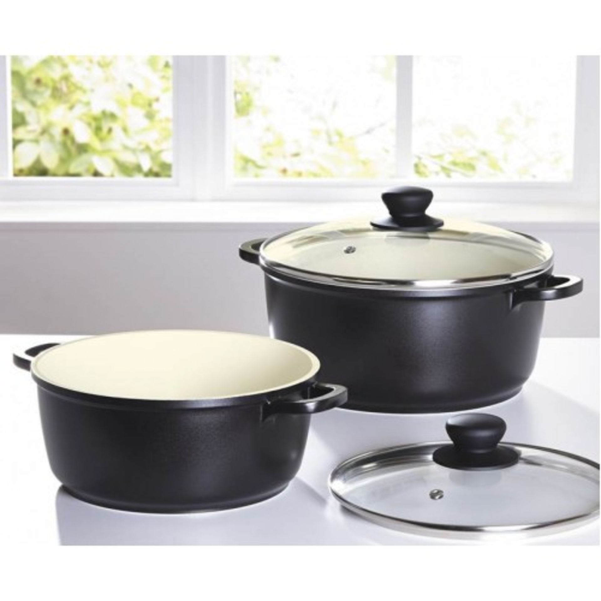 V Brand New Set Of Two Cermalon Die-Cast Aluminum Casserole Pots With Lids ISP £29.99 (Qudos Direct)