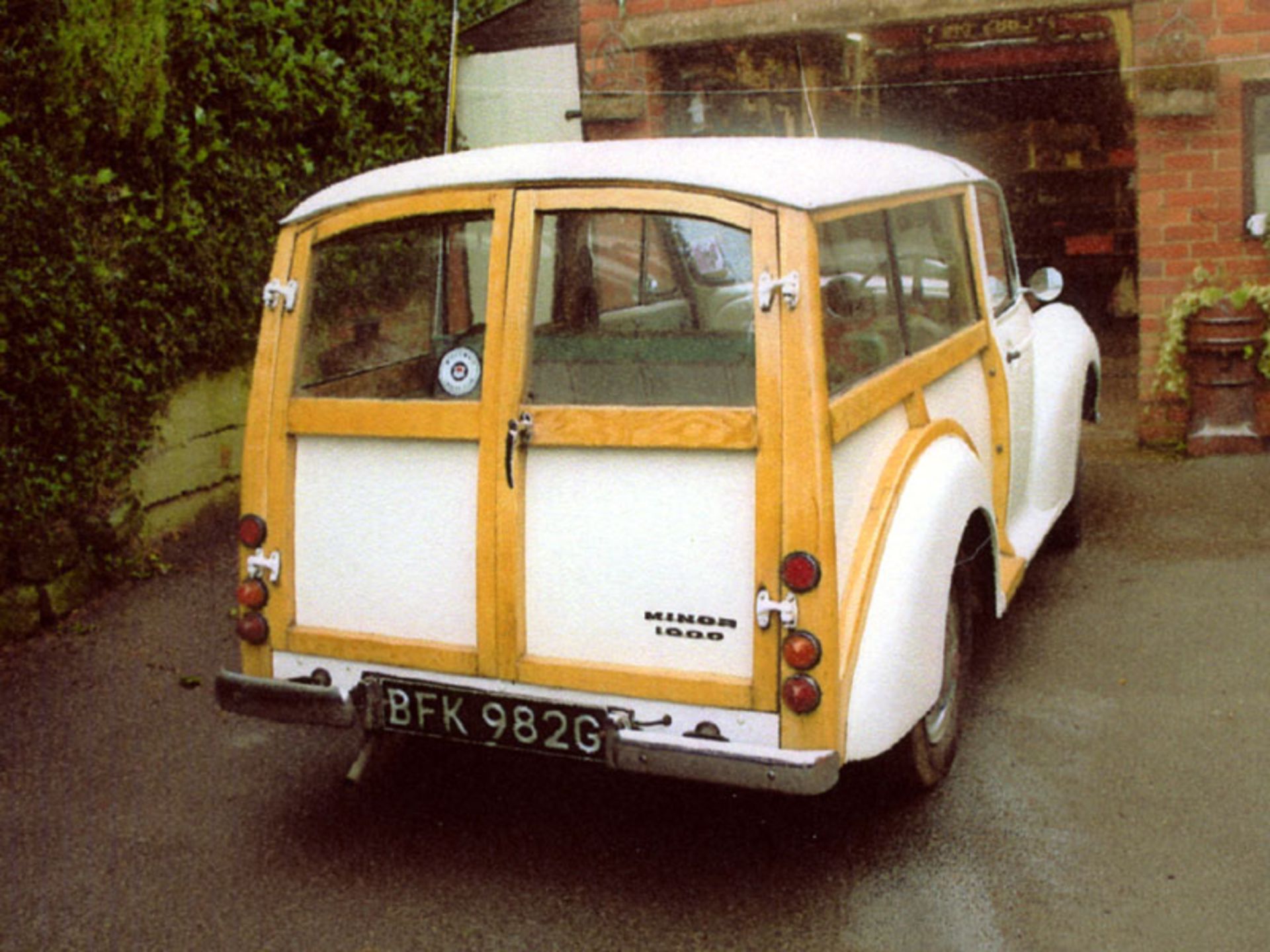 1969 Morris Minor 1000 Traveller - Image 2 of 7