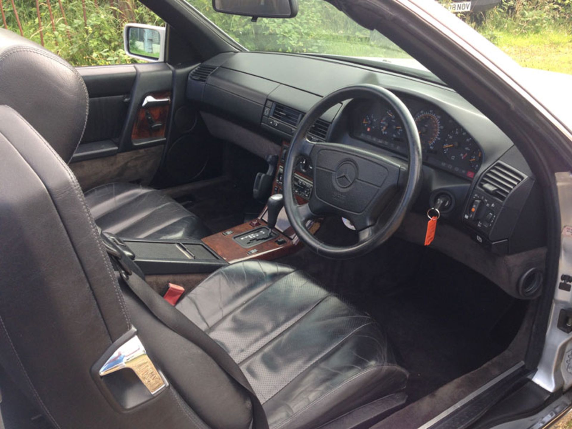 1994 Mercedes-Benz SL 280 - Image 5 of 5