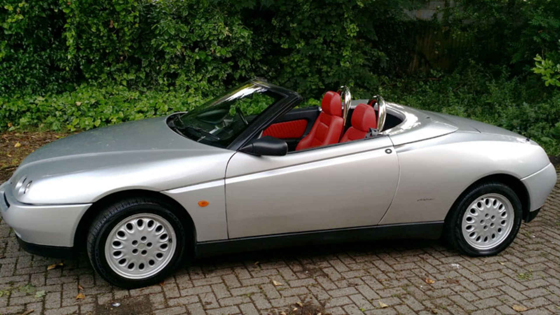 1997 Alfa Romeo Spider 2.0