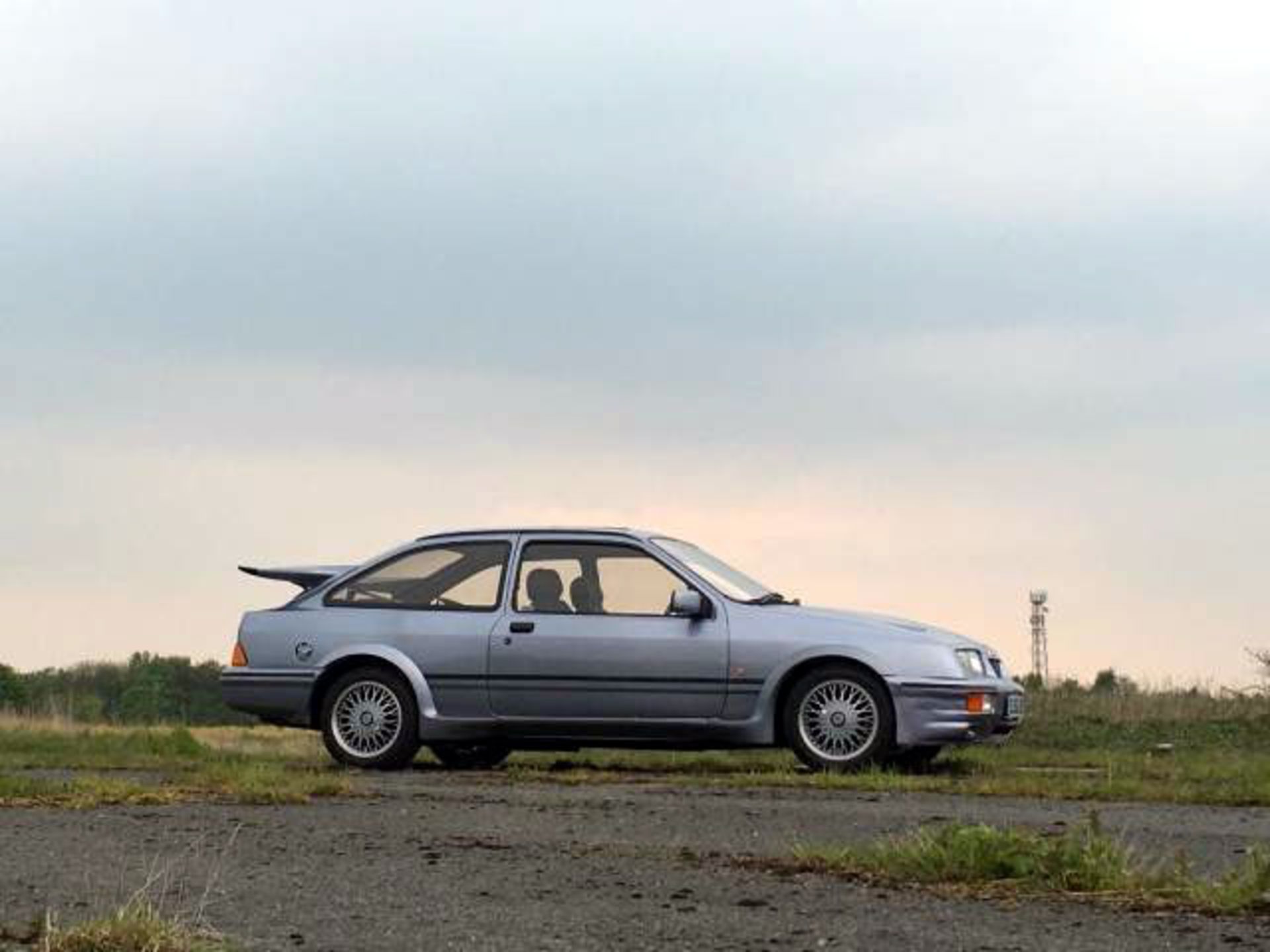 1986 Ford Sierra RS Cosworth - Image 3 of 7